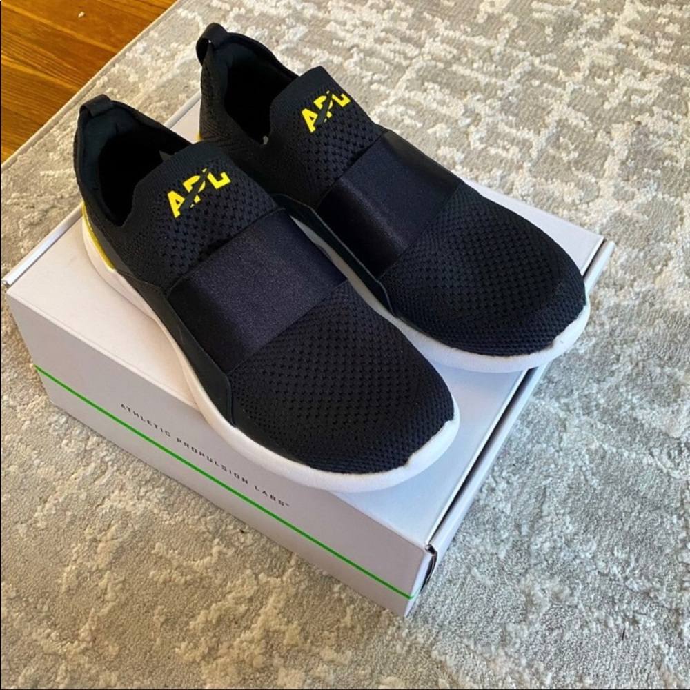 APL x SoulCycle Techloom Bliss